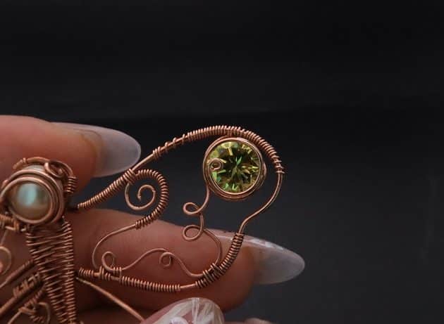 Wire-Wrapping Gleaming Filigree Butterfly Statement Pendant Tutorial 79