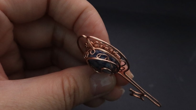 Wire-Wrapping Sodalite Copper Floral Key Pendant Tutorial 39