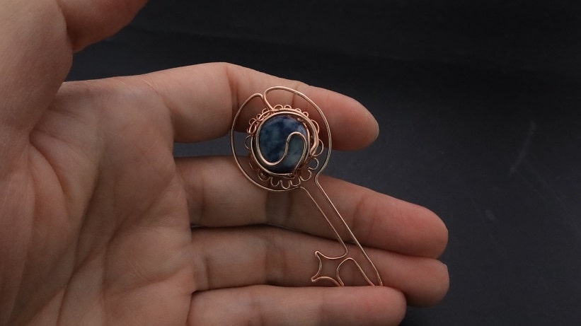 Wire-Wrapping Sodalite Copper Floral Key Pendant Tutorial 42