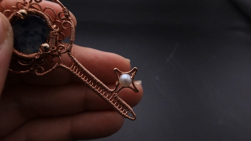 Wire-Wrapping Sodalite Copper Floral Key Pendant Tutorial 63