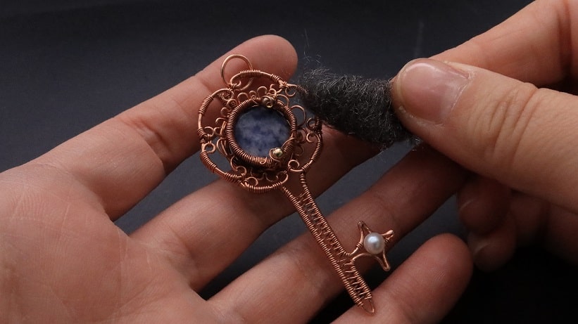 Wire-Wrapping Sodalite Copper Floral Key Pendant Tutorial 70