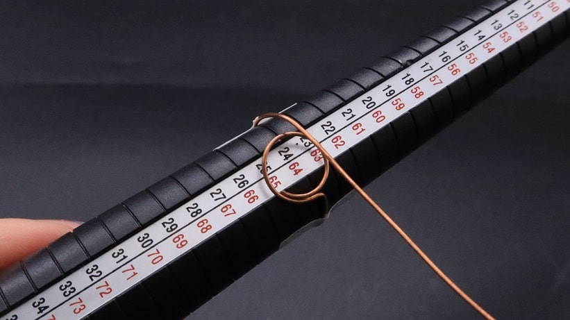 Wire-Wrapping Nostalgic Copper Woven Crystal Point Ring Tutorial 12