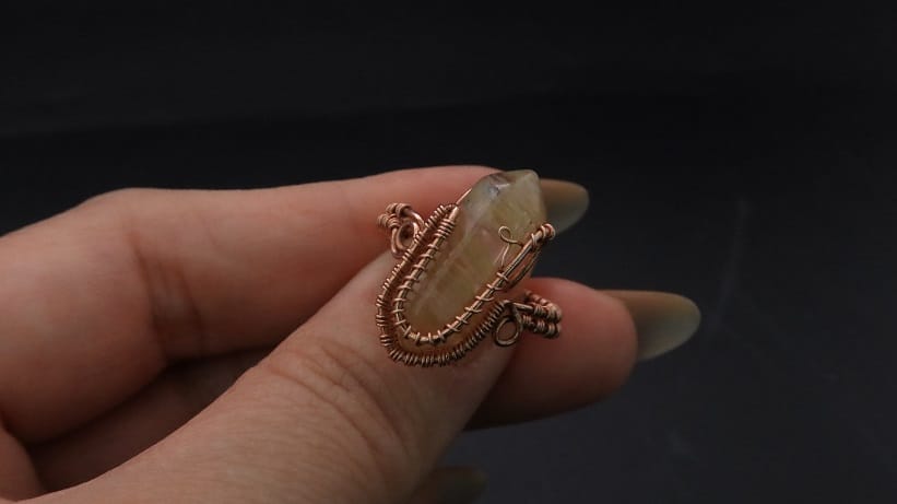Wire-Wrapping Nostalgic Copper Woven Crystal Point Ring Tutorial 46