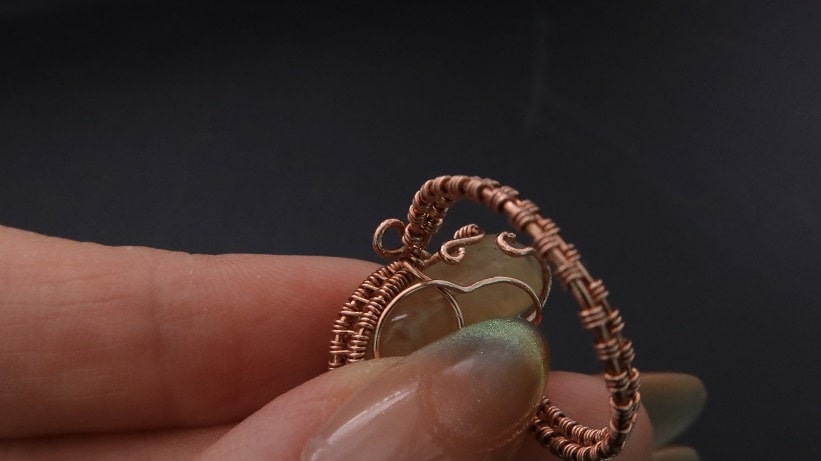 Wire-Wrapping Nostalgic Copper Woven Crystal Point Ring Tutorial 49